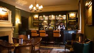 The Manor 10